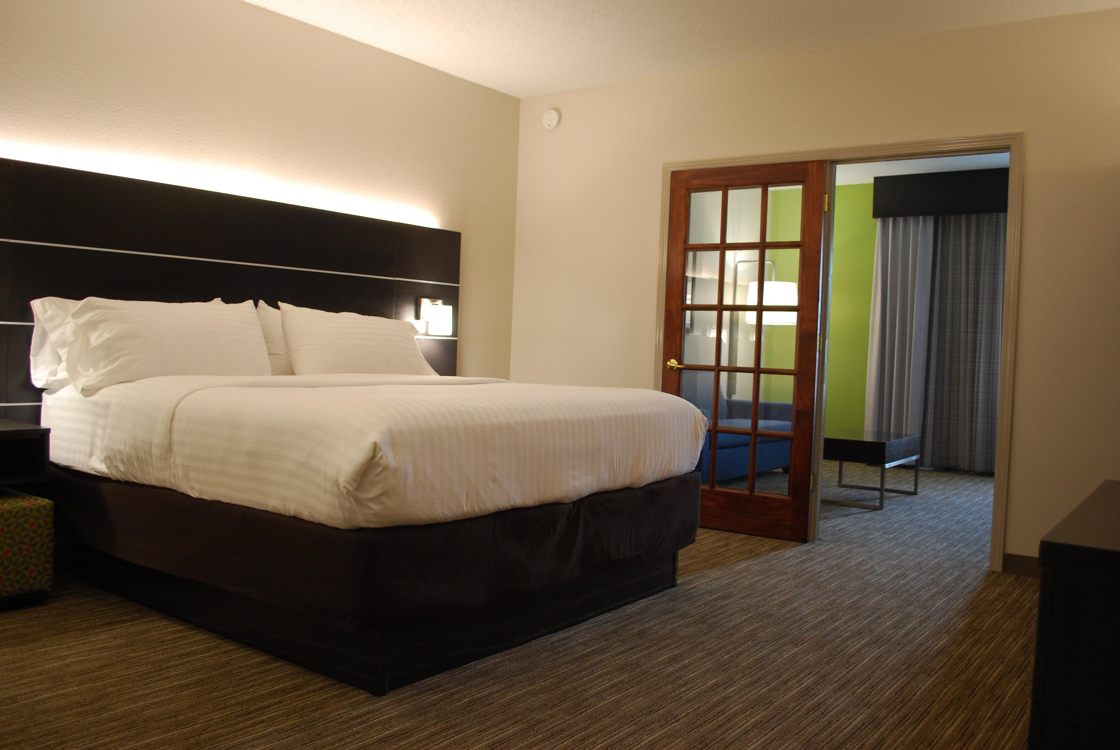 Holiday Inn Express Hotel & Suites Kingsport-Meadowview I-26 By Ihg Екстер'єр фото
