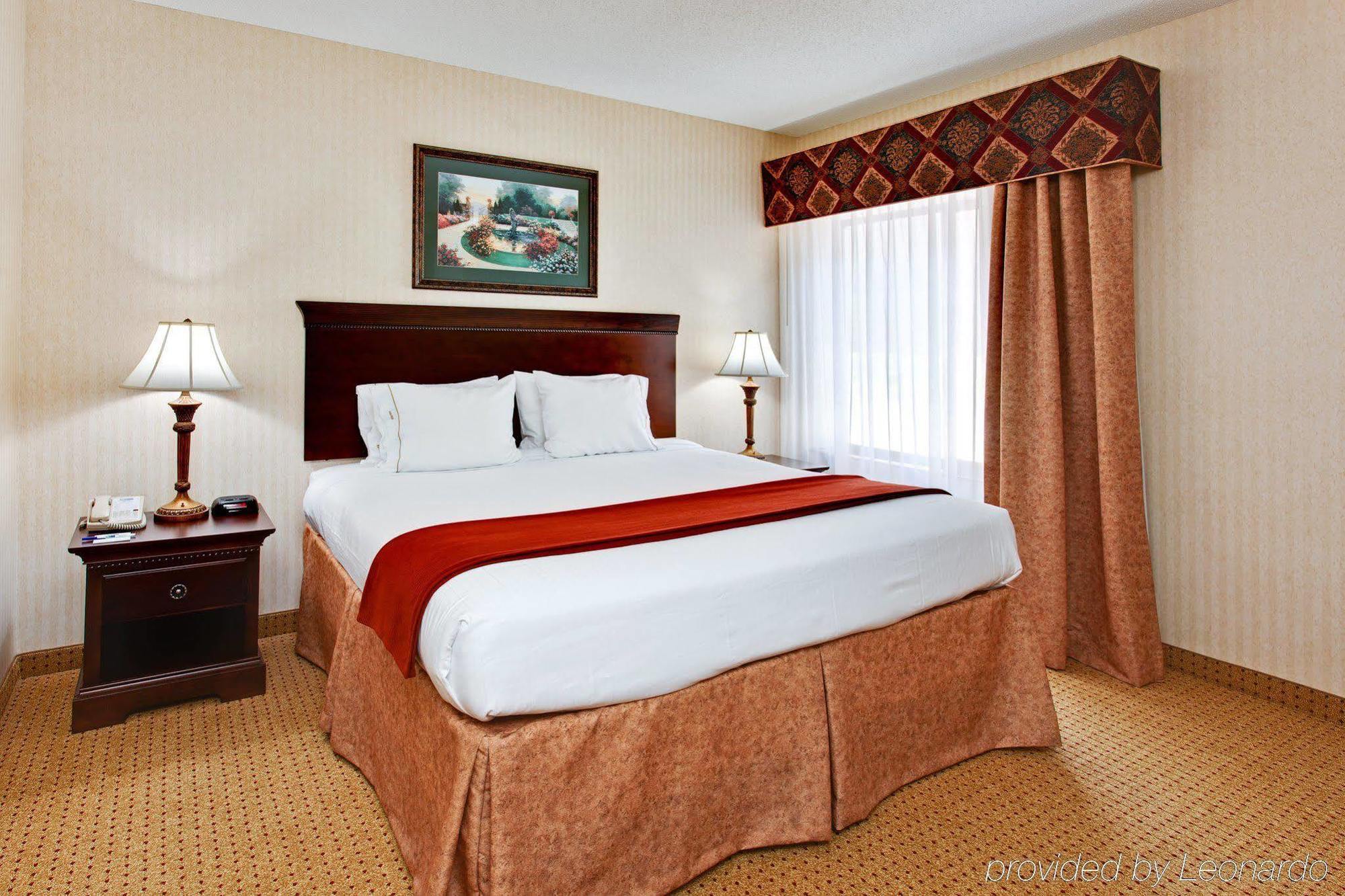 Holiday Inn Express Hotel & Suites Kingsport-Meadowview I-26 By Ihg Екстер'єр фото